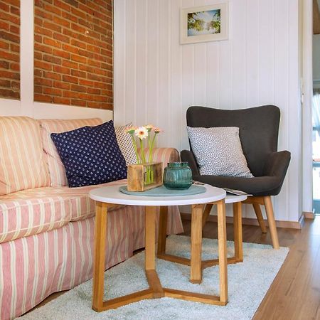 Deichkroenchen Ferienwohnung Altes Land Hamburg Jork Bagian luar foto