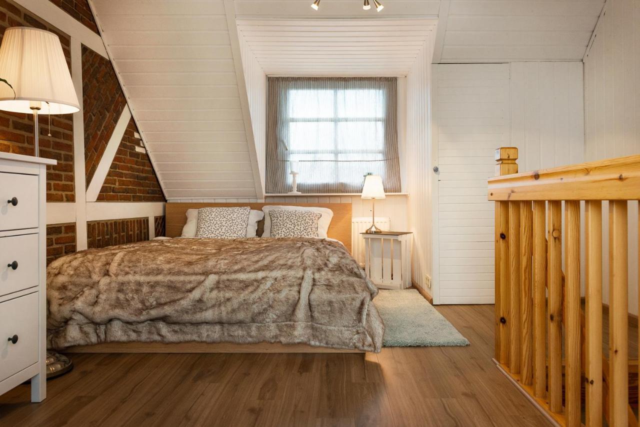 Deichkroenchen Ferienwohnung Altes Land Hamburg Jork Bagian luar foto